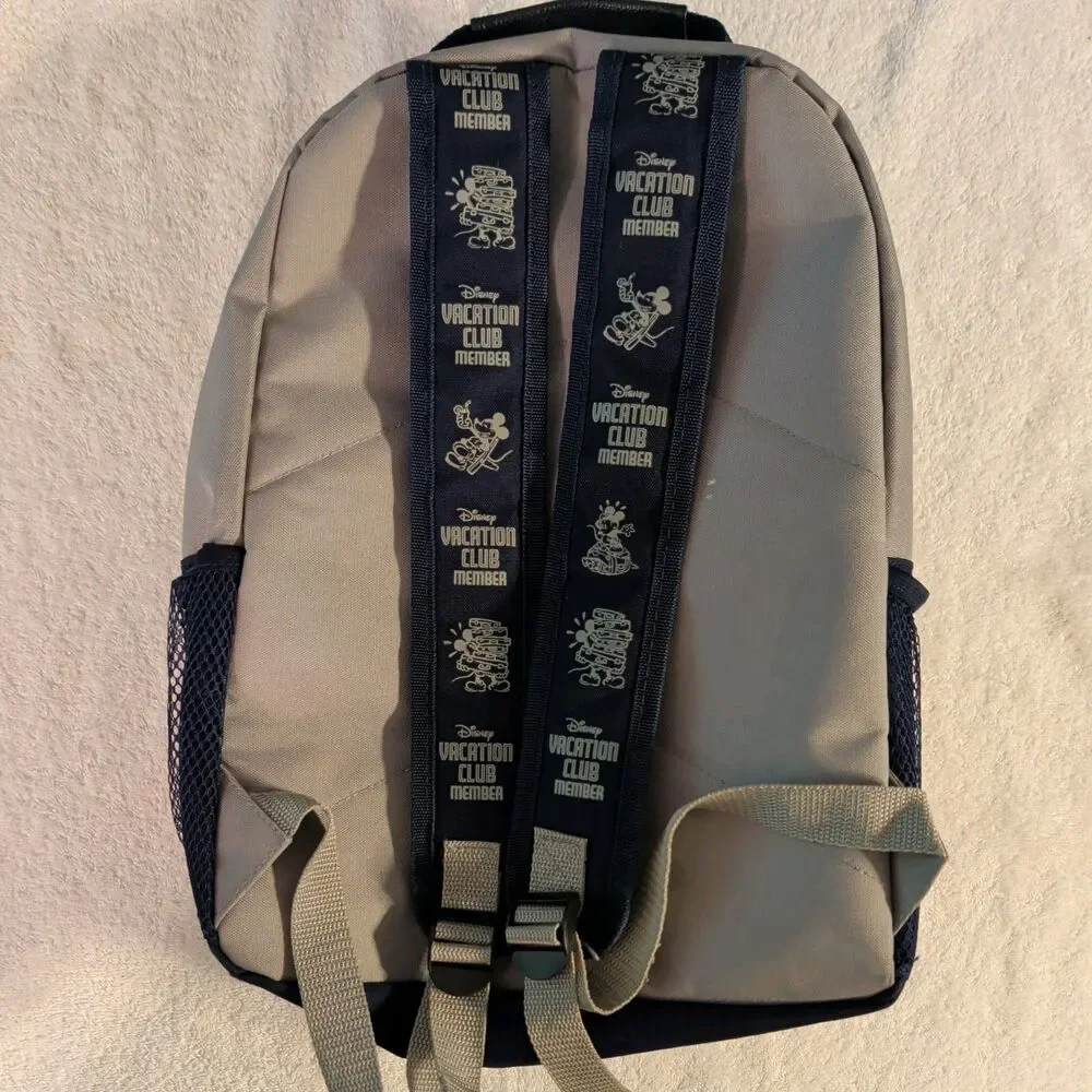 Disney Vacation Club Member Backpack Gray Blue Mickey Mouse Zipper Pockets